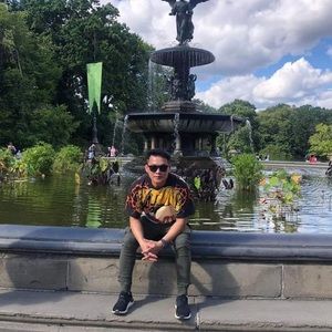 Meet your Posher, Charanvit